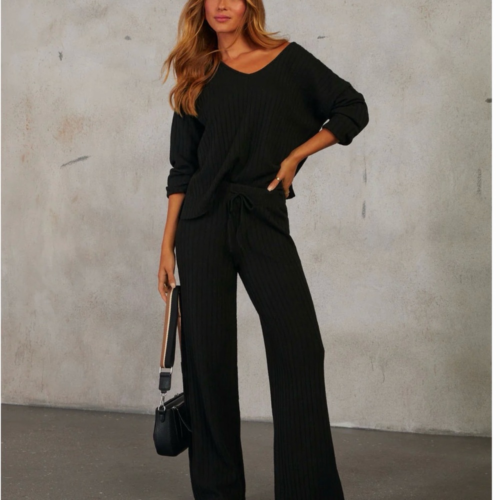 Vici Black Ribbed Sweater Set